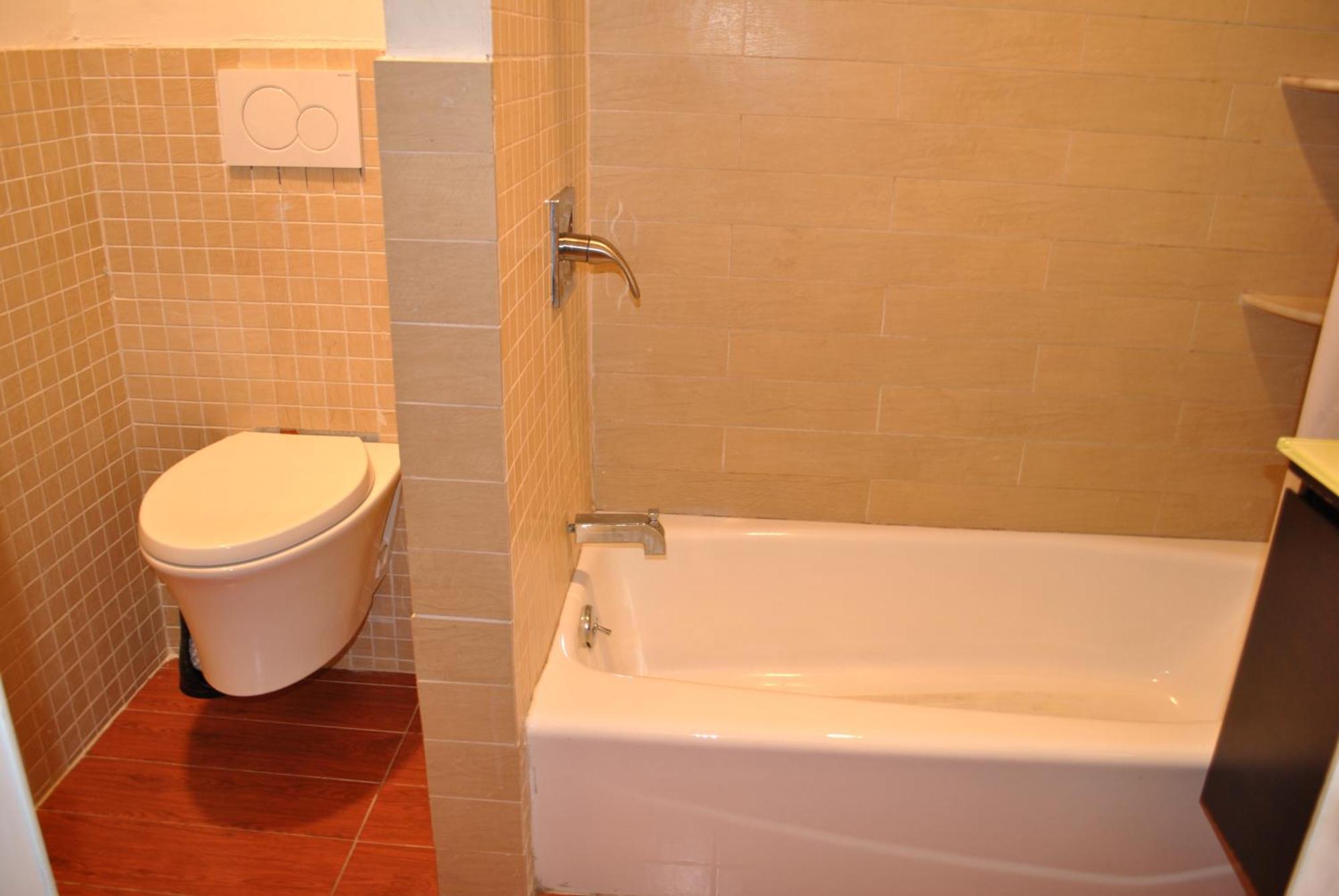 Family Guest House 뉴어크 외부 사진
